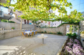 Stone house Dobrota,FREE PRIVATE PARKING